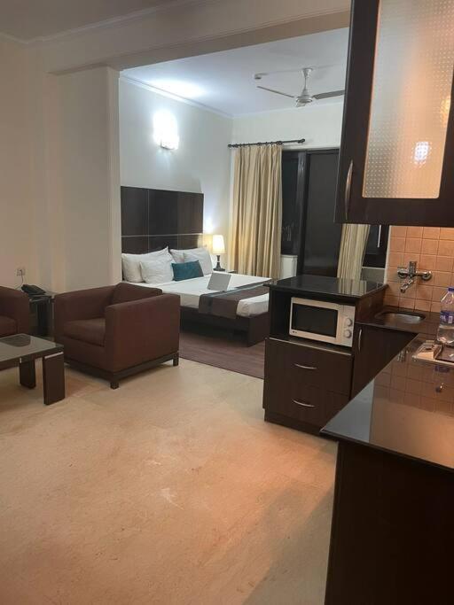 Park Serviced Apartments - Cyber City Gurgaon Bagian luar foto